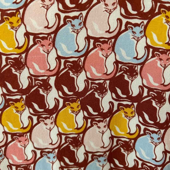 Cat blouse - Picture 3 of 4